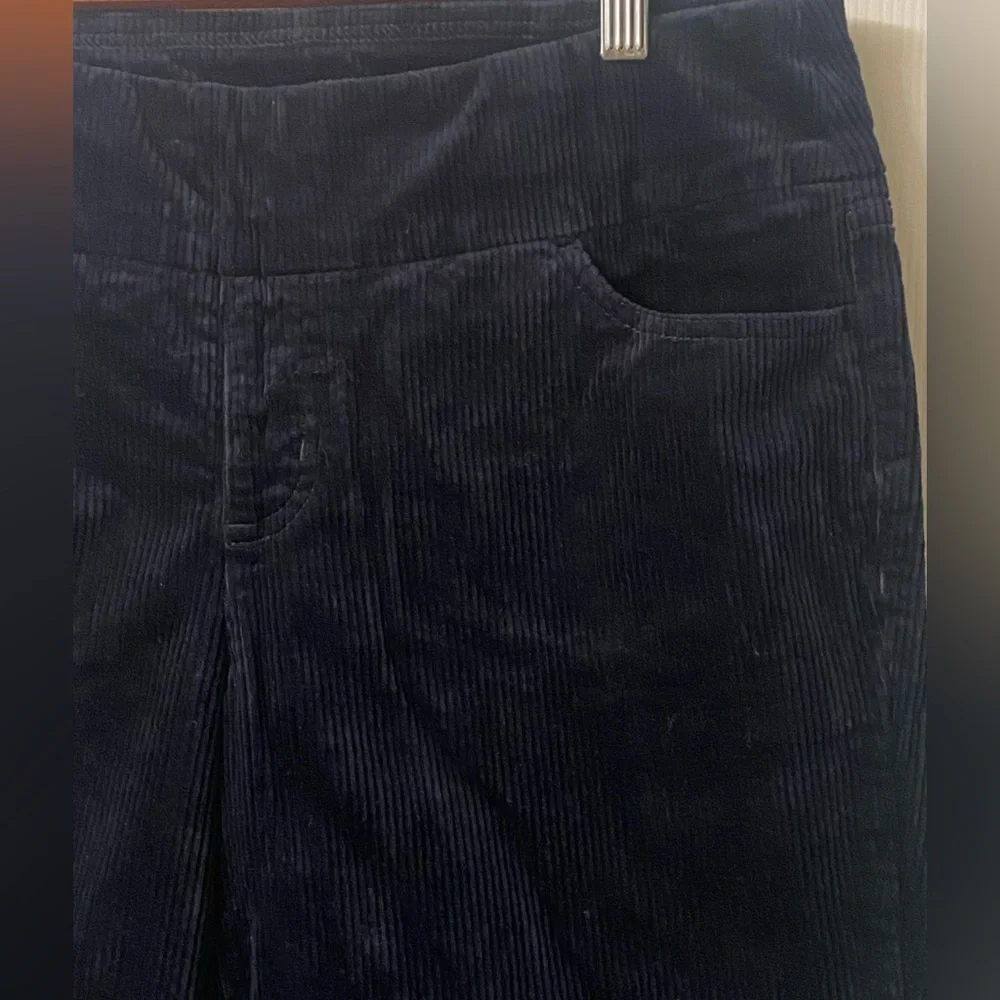 D & CO. Denim + Company Black Corduroy Pull On Pants Size 10P - Picture 5 of 16